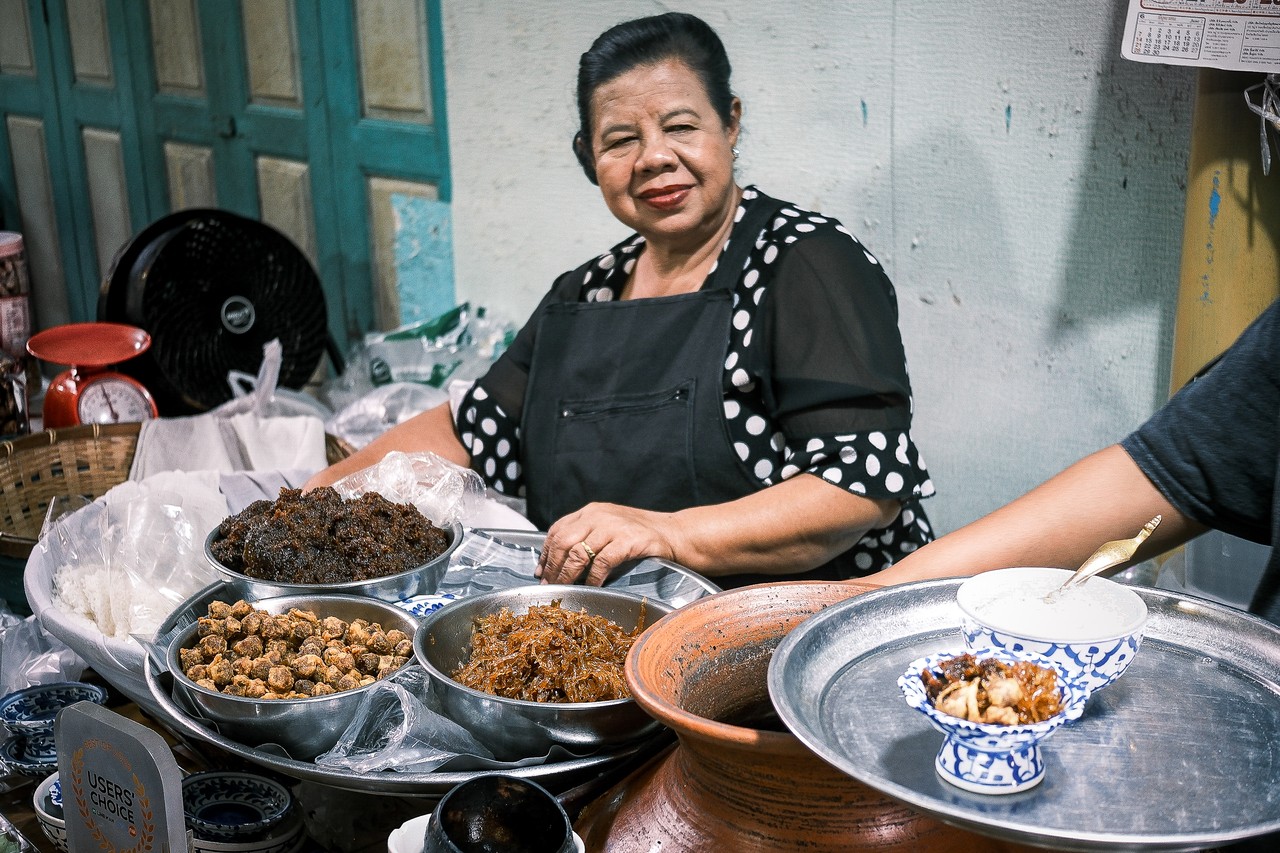 ชุมชนตลาดริมน้ำเพชรบุรี