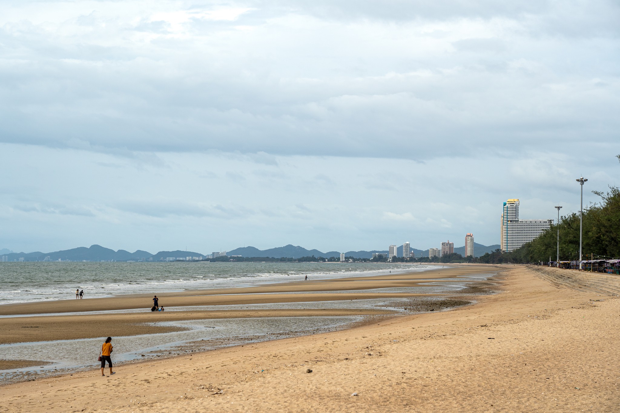 หาดชะอำ