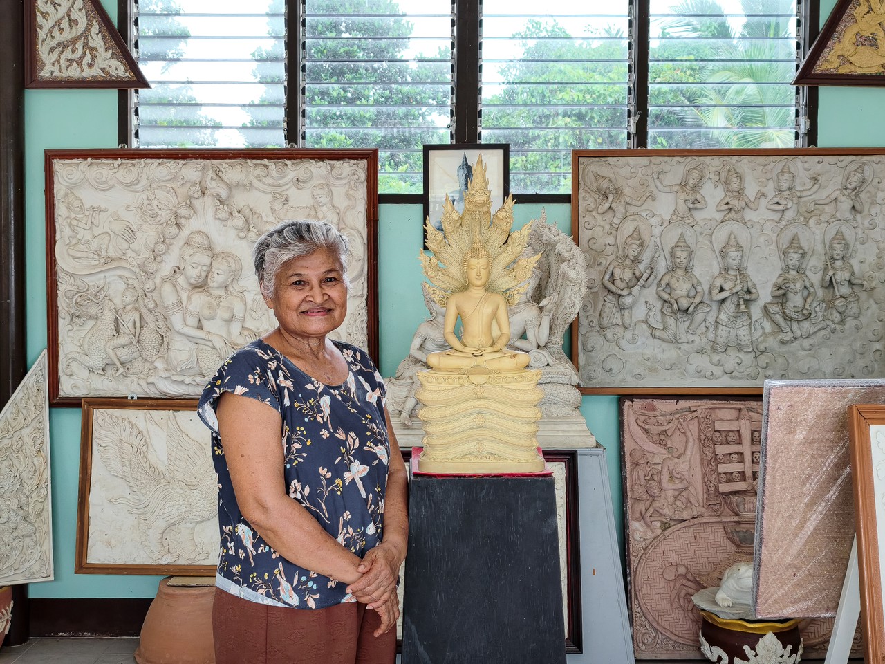 งานปูนปั้นสกุลช่างเมืองเพชร