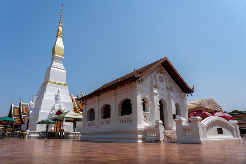 วัดพระธาตุเชิงชุมวรวิหาร
