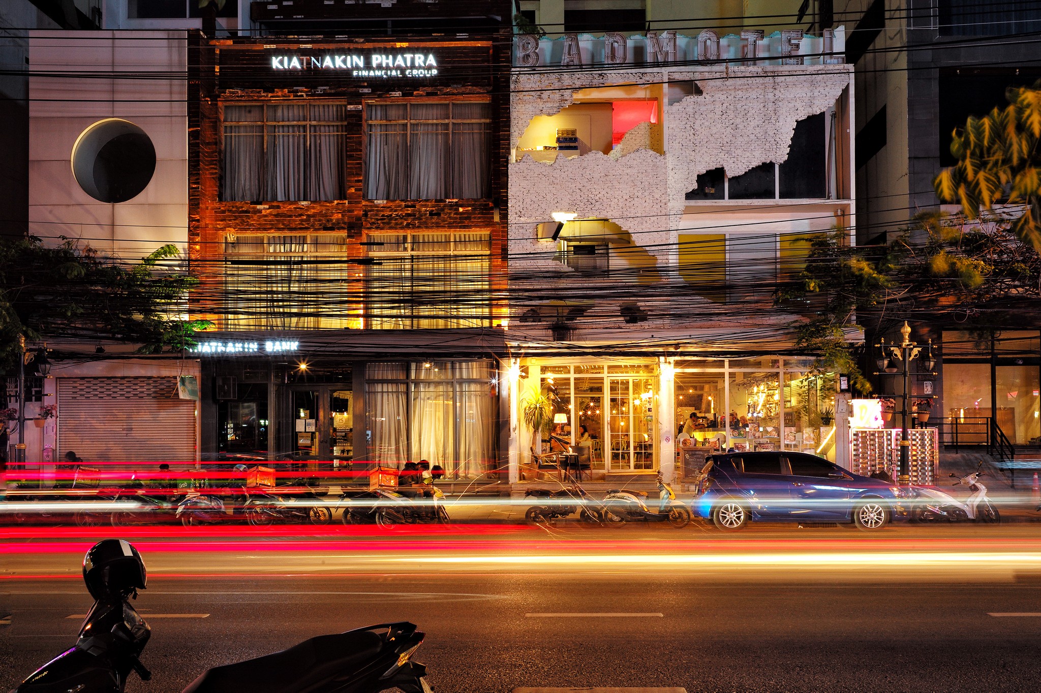 Thonglor-Ekamai